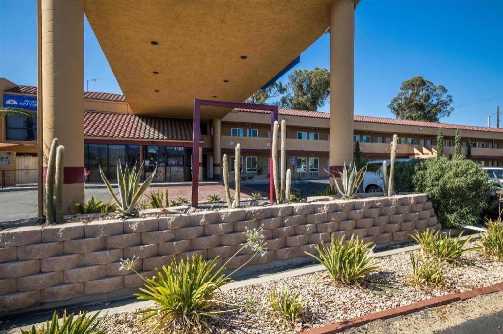 Americas Best Value Inn Redlands San Bernardino Zewnętrze zdjęcie