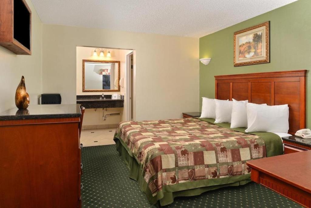 Americas Best Value Inn Redlands San Bernardino Zewnętrze zdjęcie